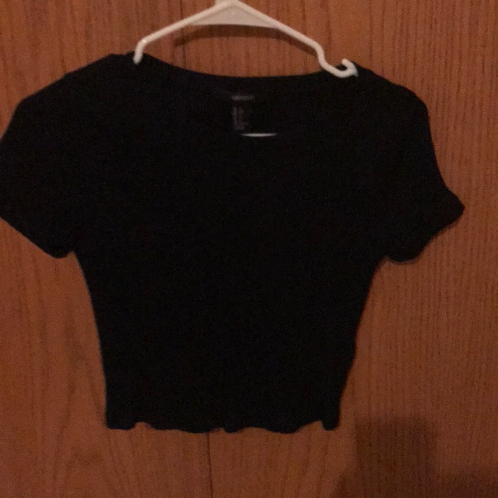 Black crop top